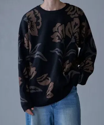 Lui's 플라워 재규어 니트