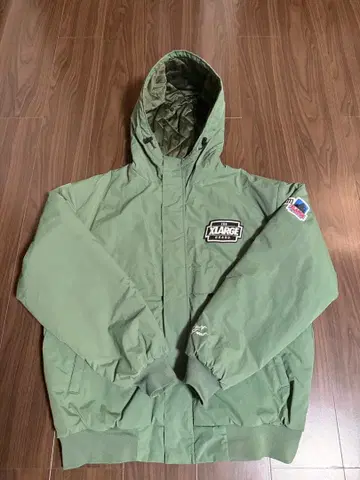 XLARGE 후드 부착 자켓 올리브 그린