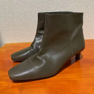 펠리코 써니 숏부츠 카키 23.5cm 37