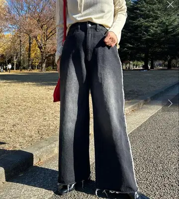 Kastane 프린지 데님 팬츠 사이즈 1 블랙