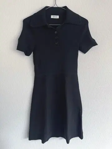 SANDRO 블랙 미니 원피스 반팔