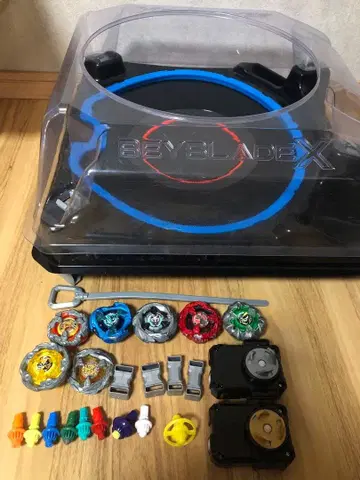 덤 증정! 크리스마스 선착순 베이블레이드 X 더블 익스트림 스타디움