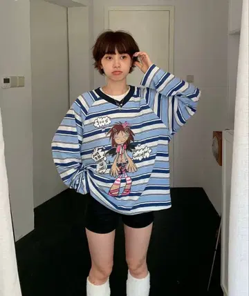 y2k 헤이세이 갸루 인물 패턴 티셔츠 오버 캐릭터 긴팔 T셔츠 00s