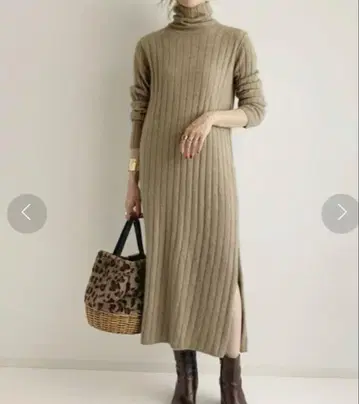 마드모아젤 로페 워셔블 사이드 지퍼 라쿤 혼방 니트 롱 원피스 베이지