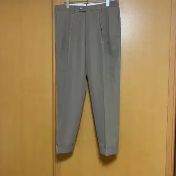 UNITED ARROWS 개버딘 2 플리츠 슬랙스 밑단 더블