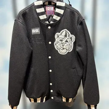 IRIE 바시티 자켓 블랙 M