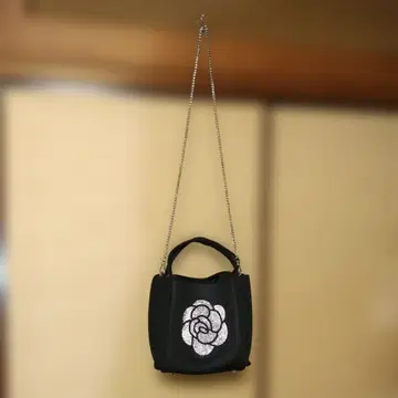 꽃 스팽글 숄더백