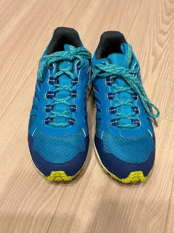 눈길 겨울용 러닝화 카파