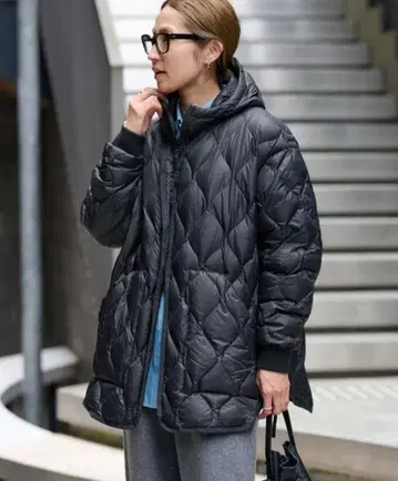 FRAMeWORK x TAION 별주 후드 비브스 포함 블루종