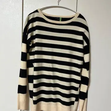 theory 스트라이프 패턴 스웨터 S 사이즈