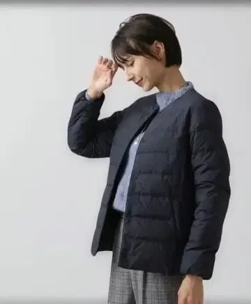 슈라루 가볍고 세탁 가능한 라이트 다운 재킷 다크 네이비 M 사이즈