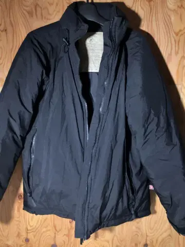 BAF사 ECWCS 레벨 7 PRIMALOFT 블랙