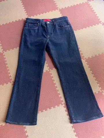 레드카드 스트레이트 데님 새상품급