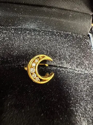 ete 골드 코팅 MOON 크리스탈 이어커프