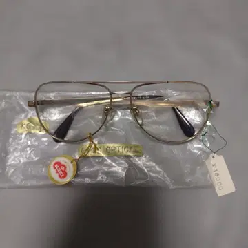 KGJ OPTICAL 골드 오벌 안경 렌즈 없음 80s