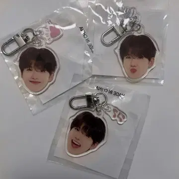 TREASURE 준규 얼굴 아크링 키링 희로애락