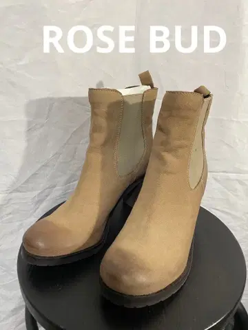 ROSE BUD 베이지 사이드 고어 부츠 스웨이드