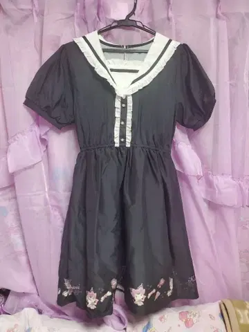 산리오 아베일 쿠로미 원피스