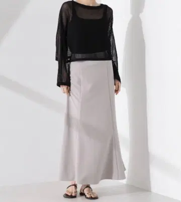 나노 유니버스 컷 조젯 플레어 스커트