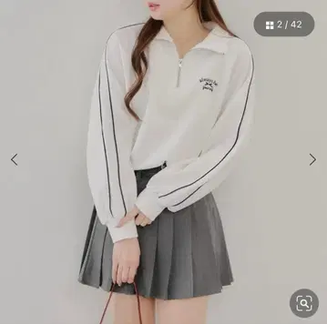 NICE CLAP 소매 레이스 하프 지퍼 저지