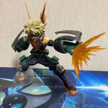 ULTRAIMPACT 바쿠고 카츠키 피규어 히로아카