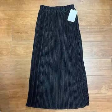 [택 포함 새상품] Cacharel 플리츠 롱 스커트 L 사이즈