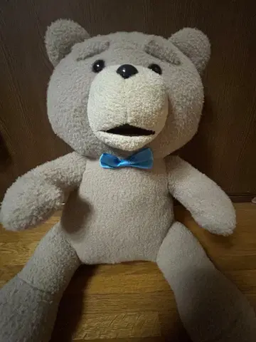 베이지 곰 봉제 인형 파란 리본 포함