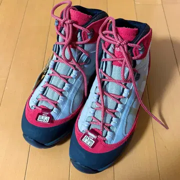 [ 미사용 새상품 ] mont-bell GORE-TEX 트레킹 슈즈