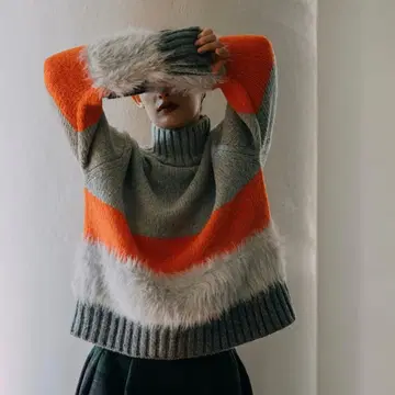 LINKABLE 린카블 트라이컬러 니트 미사용