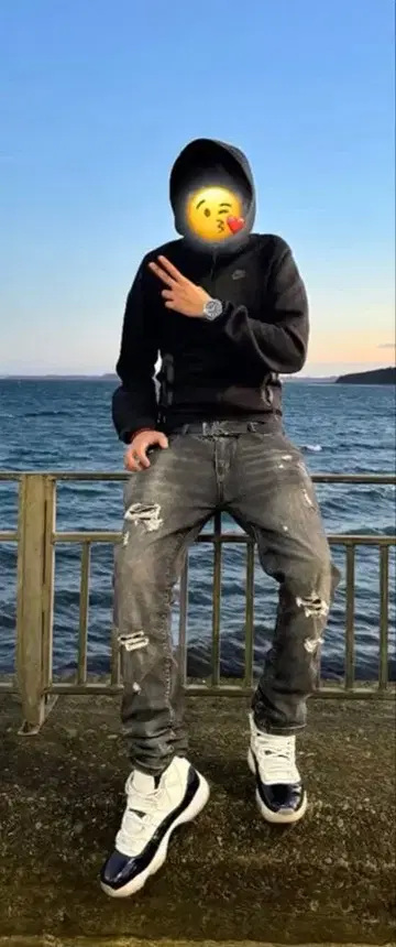 Uk Us slimfit mnml ksubi GUAPI