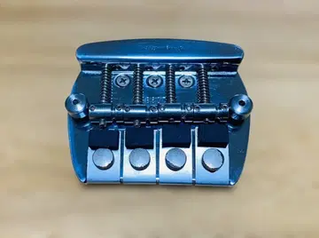 MUSIC MAN STINGRAY 90'S 브릿지