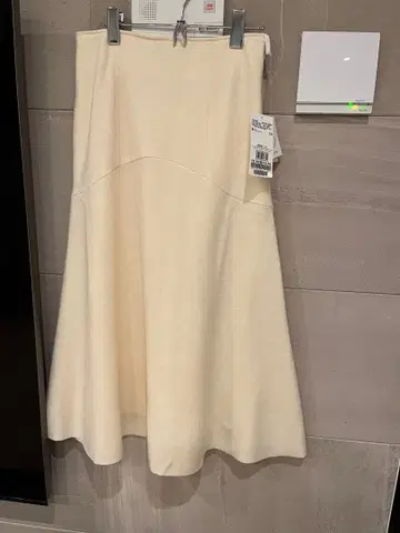 untitled 플레어 스커트 새상품 미사용품