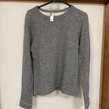 MHL. 그레이 크루넥 긴팔 니트