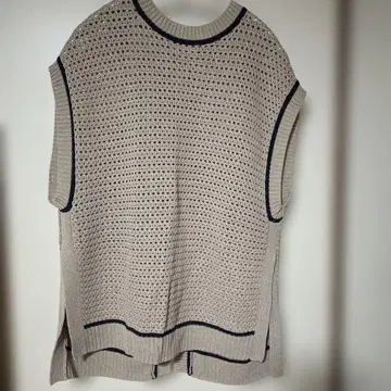 베이지 니트 베스트 사이즈 38 (JUDY)