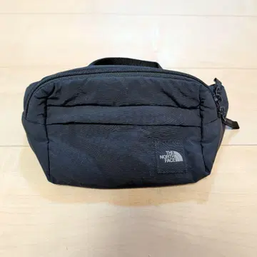 THE NORTH FACE 바디백 블랙