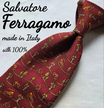 새상품급 salvatore ferragamo 실크 빨간색 넥타이 귀여운