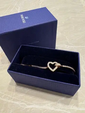 SWAROVSKI 스와로브스키 팔찌