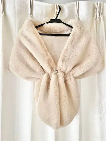 레스 빠세 퍼 숄 스톨 베이지 파티 결혼식 2차 모임