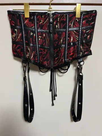 큐티 플래시 벨트 포함 코르셋