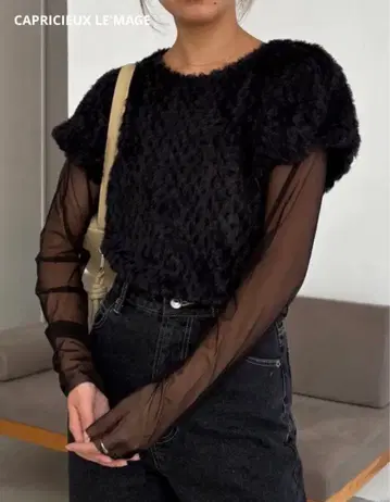 [ 새상품 ] 카프리슈 레마쥬 미니 퍼 슬리브 튤 상의