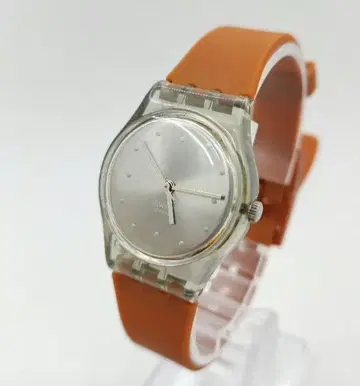 Swatch 스와치 SILVER COBBLES LM119 손목시계