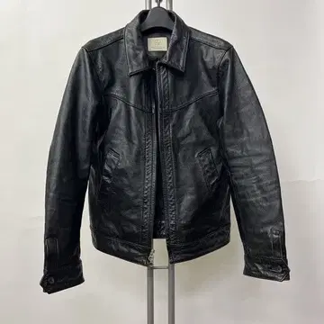 약간의 가격 인하 가능 블랙 가죽 자켓 유나이티드 애로우즈