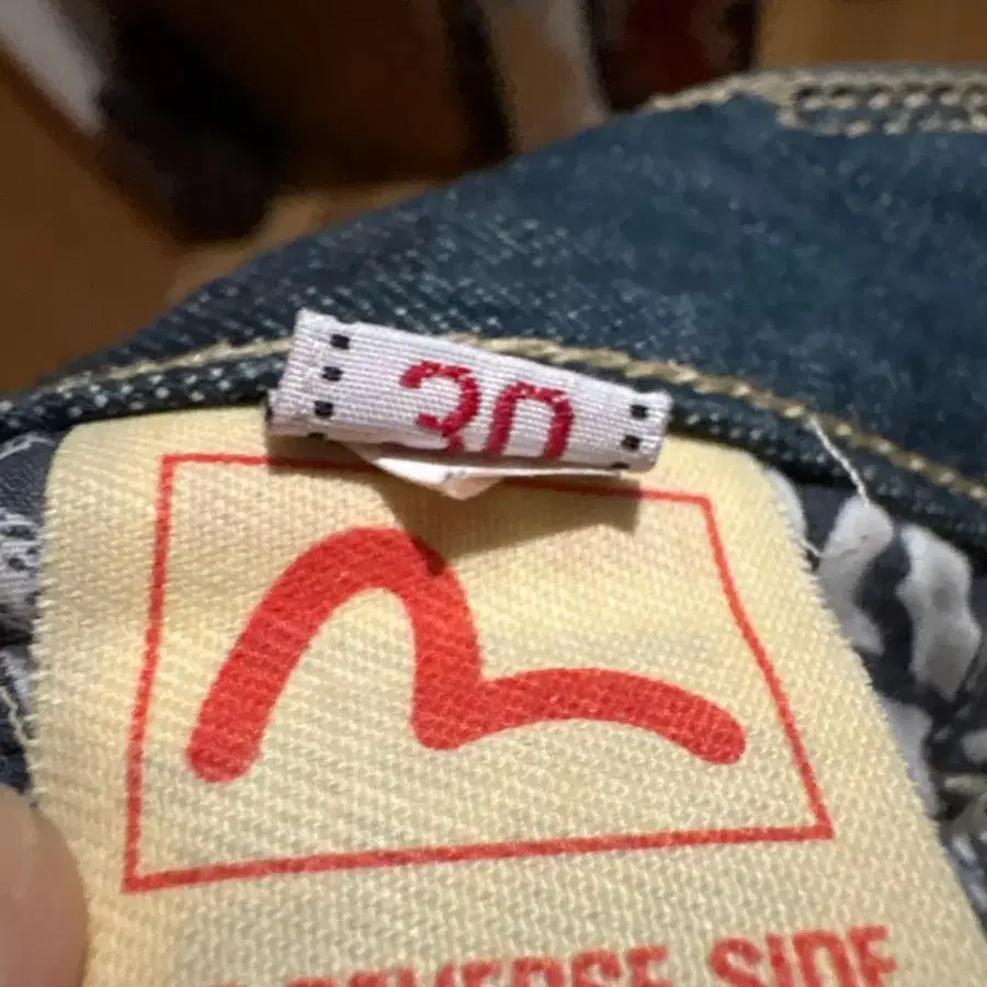 4번째 상품 이미지