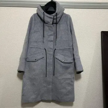 미사용 메틀리제 그레이 후드 부착 롱 코트 야마다야