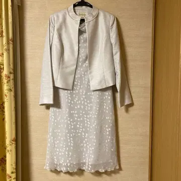 라이트 그레이 도트 무늬 쉬폰 드레스 자켓 세트