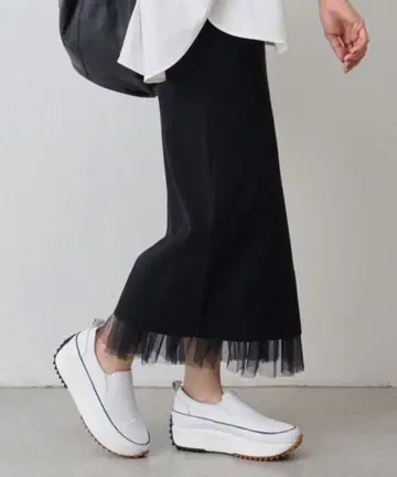 비어즐리 튜튜 니트 스커트