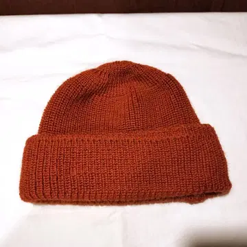 LEUCHTFEUER / 로이 울 니트 캡