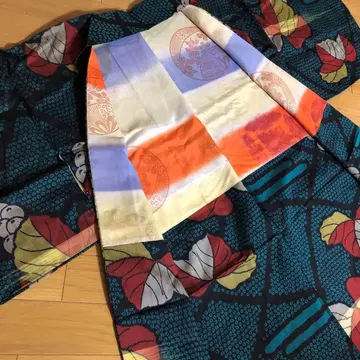 앤티크 순수 실크 명선 장겉옷 다크 에메랄드에 포도 무늬