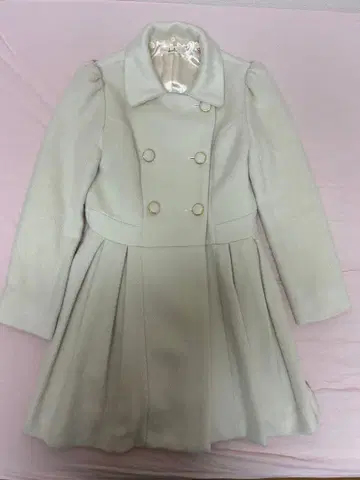 아이보리 더블 브레스트 숏코트