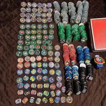 요괴워치 메달 약 500장 요괴워치 시계와 케이스 포함